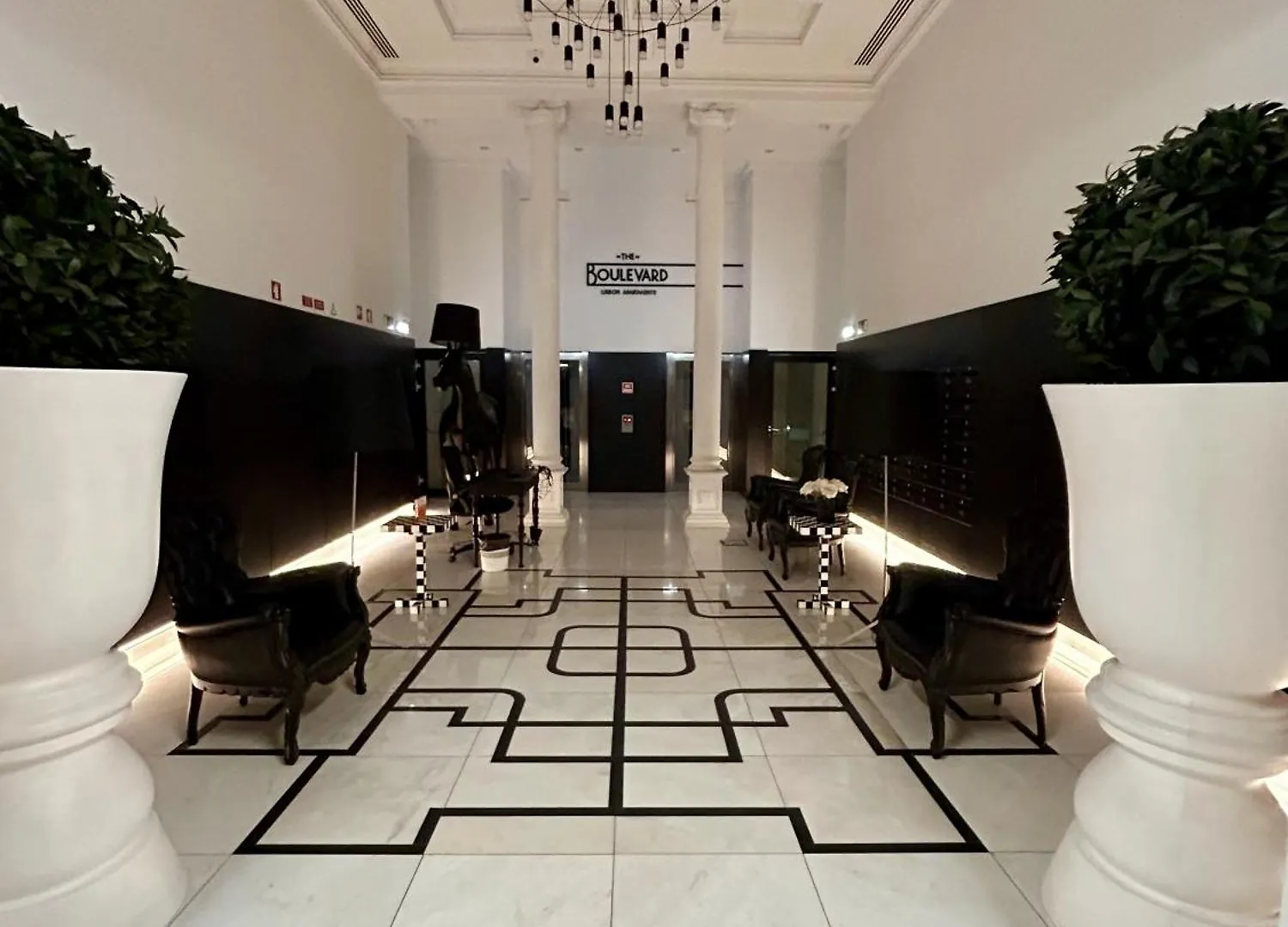 Boulevard Lisbon Prime Suite Guest house